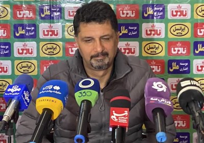 حسینی: VAR در فوتبال ما سلیقه‌ای است