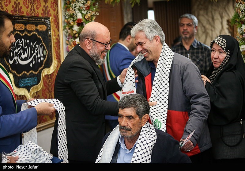 سردار سرتیپ حسین دهقان , بنیاد مستضعفان ,