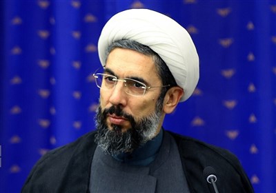 رستمی: بدنه اصلی دانشگاه با ایمان و دینداری پیوندی عمیق دارد