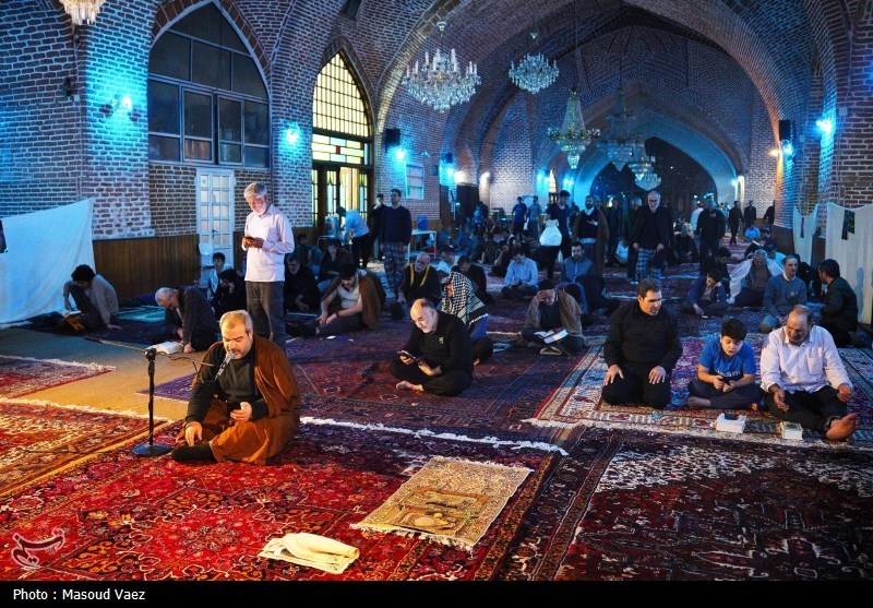مراسم معنوی اعتکاف در مسجد جامع تبریز