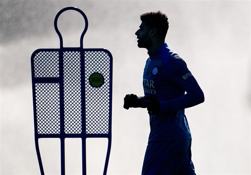 لژیونرهای فوتبال ایران , مهدی طارمی , سردار آزمون , سعید عزت‌اللهی , صادق محرمی , سید مجید حسینی , علی کریمی , فرهاد مجیدی , مهدی قایدی , سامان قدوس , شهریار مغانلو , علی قلی‌زاده , امید ابراهیمی , محمد محبی , احسان حاج صفی , اللهیار صیادمنش , علیرضا جهانبخش , 