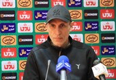گل‌محمدی: گرشاسبی هم حمایت نشود کاری از دستش بر نمی‌آید/ بودن VAR از نبودنش خیلی بهتر است