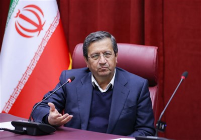 همتي يتسلّم رسمياً منصب محافظ البنك المركزي الإيراني