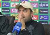 اخباری: 7 بازیکن ما مصدوم شدند، نمی‌دانم چگونه ترکیب را بچینم
