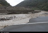 سیلاب در بلوچستان/ مسدود شدن محورهای مواصلاتی/ مدارس 5 شهرستان تعطیل شد