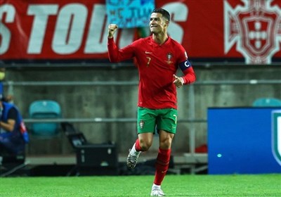 فاصله گرفتن رونالدو از پله و نیمار