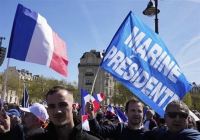تجمع راست افراطی در فرانسه در حمایت از مارین لوپن