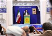 استکبار جهانی سپاه، رهبری و انسجام ملی را نشانه گرفته است