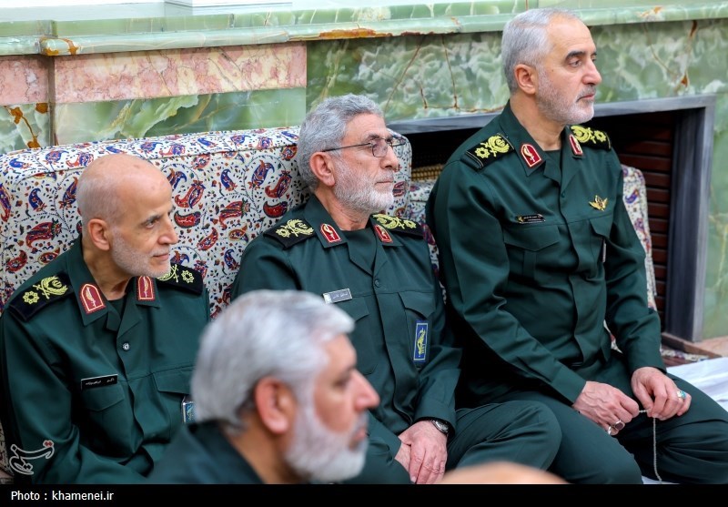 رهبر انقلاب , آیت‌الله سید علی خامنه‌ای , سپاه پاسداران انقلاب اسلامی , ارتش , خانواده , 