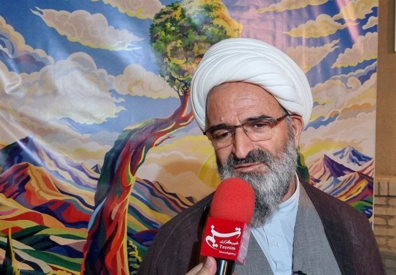 نماینده ولی فقیه: مسئولیت پذیری نوجوانان در عرصه خیابان ها ارزشمند است