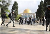 یورش شهرک‌‌‌نشینان صهیونیست به مسجد الاقصی