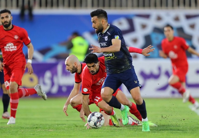 تیم فوتبال پرسپولیس , تیم فوتبال چادرملو , تیم فوتبال پیکان تهران , تیم فوتبال آلومینیوم اراک , فوتبال , 