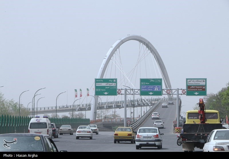 باد شدید و گردوخاک جمعه در زنجان