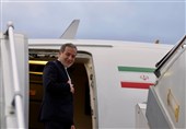 وزیر الخارجیة الإیرانی یتوجه إلى باریس