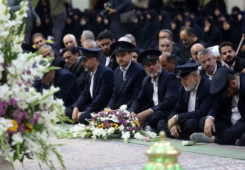 دهه کرامت  , 