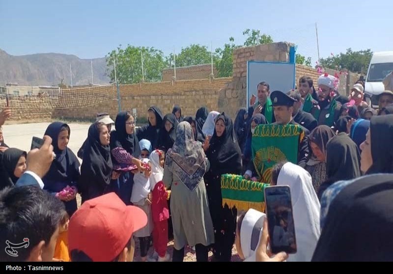 امام رضا (ع) , دهه کرامت , 