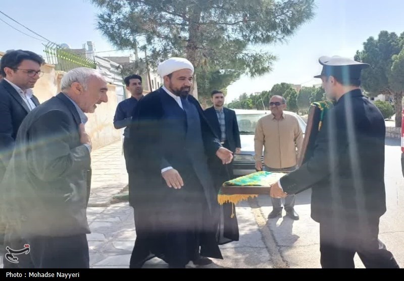 دهه کرامت , امام رضا (ع) , 