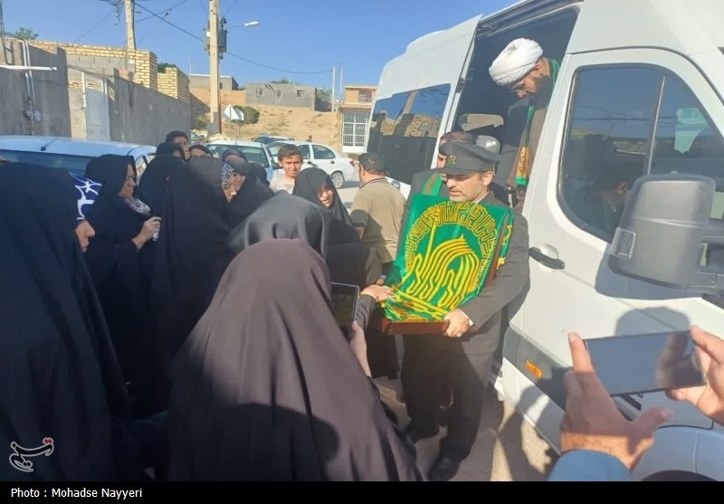 دهه کرامت , امام رضا (ع) , 