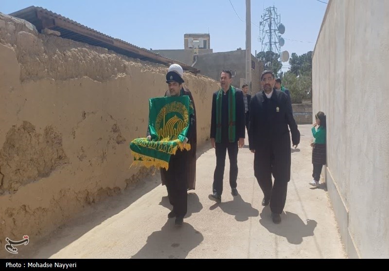 دهه کرامت , امام رضا (ع) , 