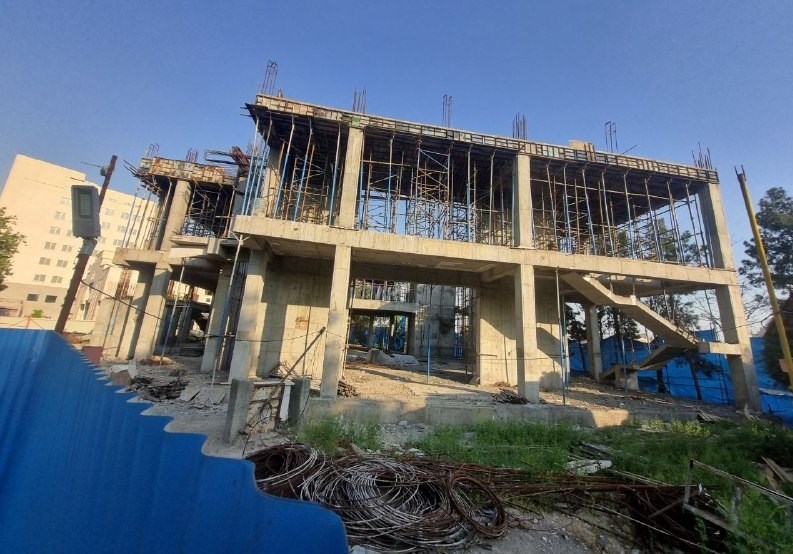 دانشگاه تهران , دانشگاه های جمهوری اسلامی ایران , دانشگاه علوم پزشکی شهید بهشتی , 