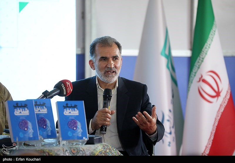 نقد و بررسی کتاب جنگ شناختی