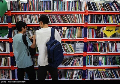 اعلام نامزدهای نهایی بیست و سومین دوره جایزه قلم زرین