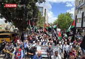 راهپیمایی مردم رام الله در هفتاد و هفتمین سالگرد روز نکبت