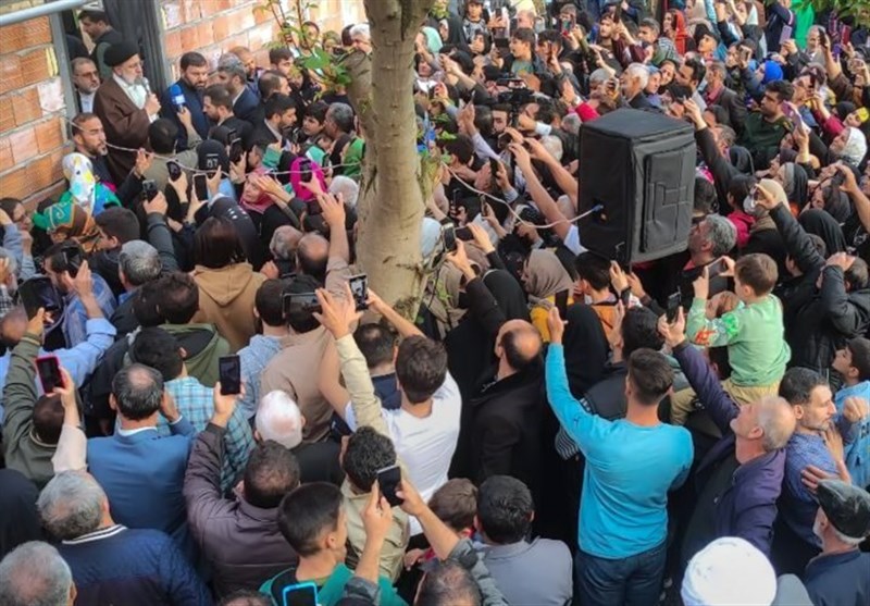 خادم جمهور , 