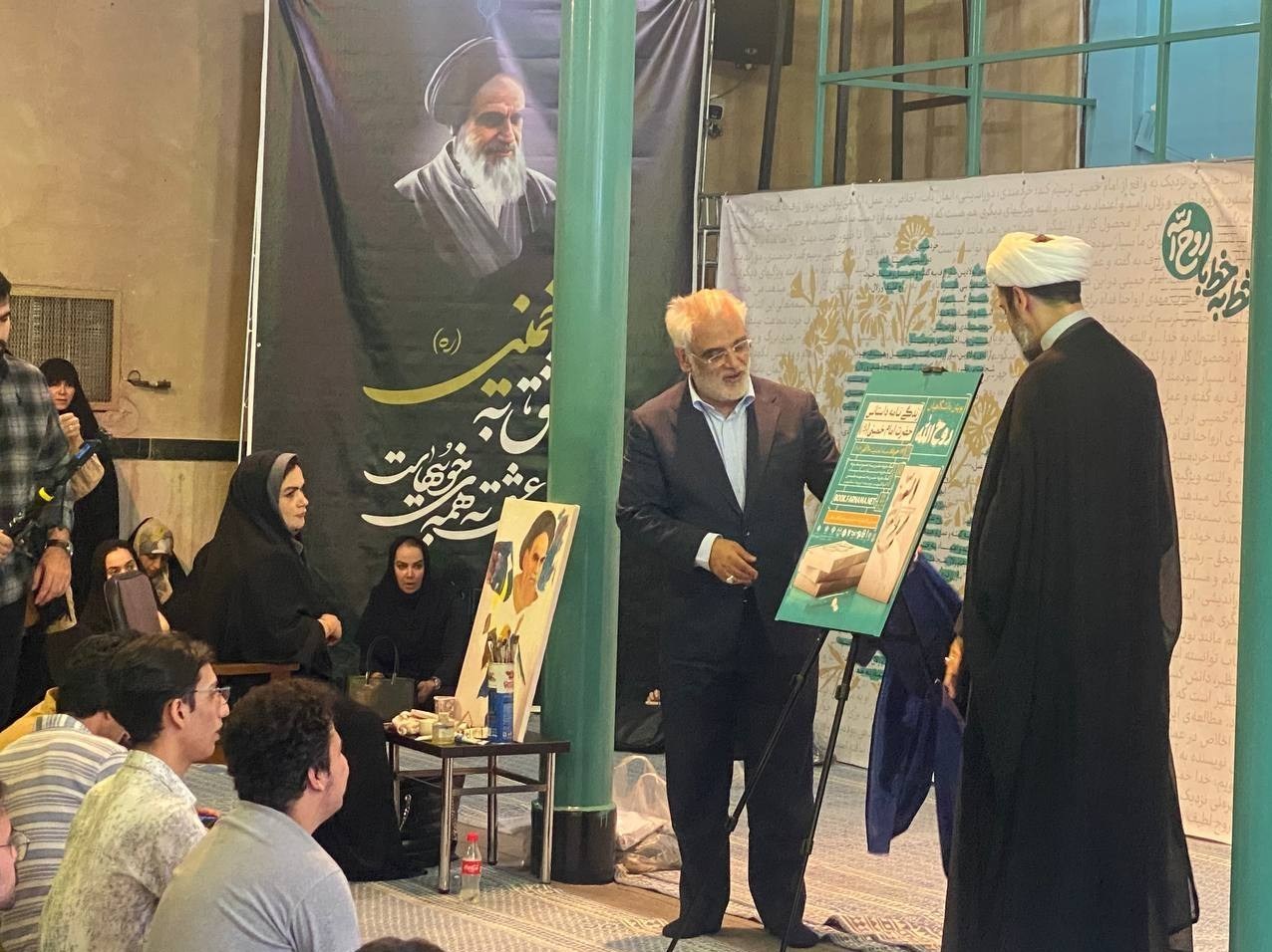 امام خمینی , حسینیه جماران , حجت الاسلام مصطفی رستمی , 
