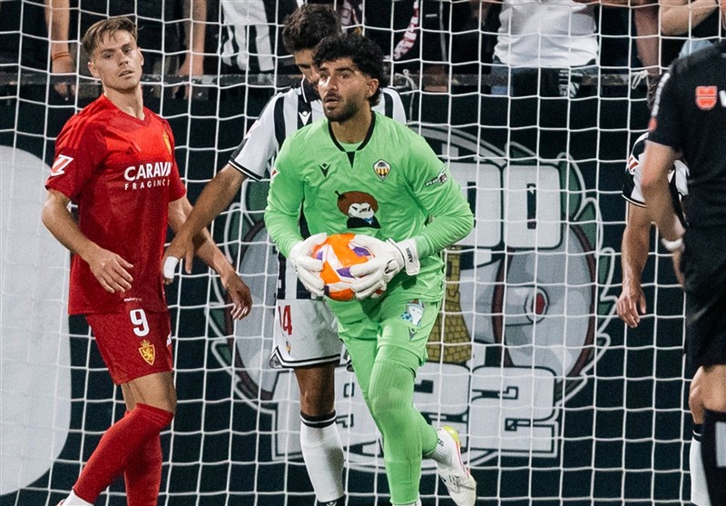 لژیونرهای فوتبال ایران , مهدی طارمی , سردار آزمون , سعید عزت‌اللهی , صادق محرمی , سید مجید حسینی , علی کریمی , فرهاد مجیدی , مهدی قایدی , سامان قدوس , شهریار مغانلو , علی قلی‌زاده , امید ابراهیمی , محمد محبی , احسان حاج صفی , اللهیار صیادمنش , علیرضا جهانبخش , 