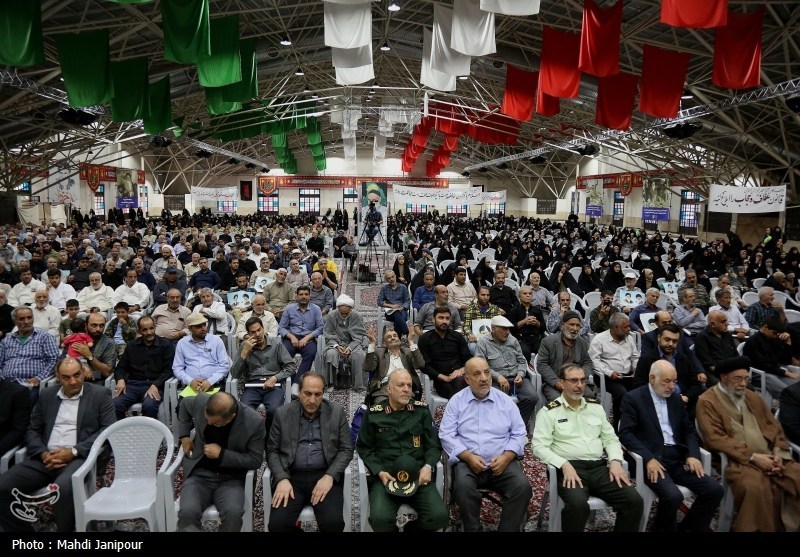 اعزام 7 اتوبوس زائران گرمسار و ایوانکی به مراسم سالگرد ارتحال امام