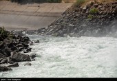 رهاسازی حق‌آبه  تالاب بختگان از سد درودزن