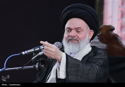 ببینید| حسینی‌بوشهری: تشییع رهبر شهید از شلیک موشک‌ها هم کوبنده‌تر بود