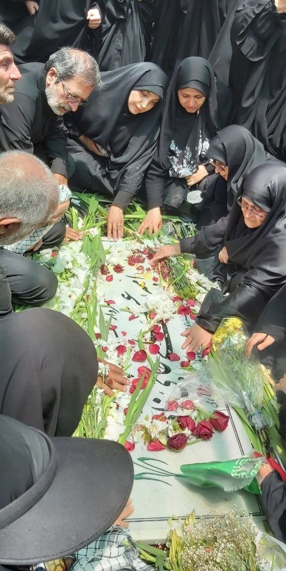 شهدای جنگ 12 روزه , امیرعلی حاجی زاده , خانواده شهدا , 