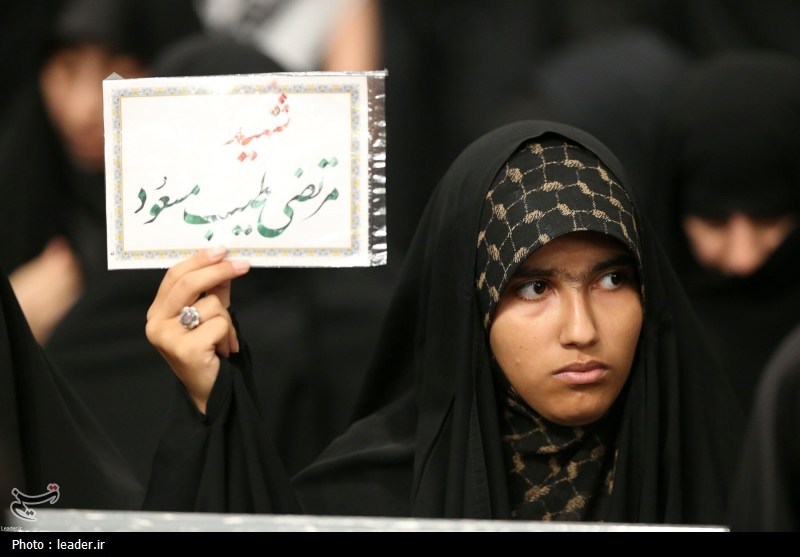 مراسم عزادارای شب عاشورای حسینی(ع) در حسینیه امام خمینی(ره) با حضور رهبر معظم انقلاب