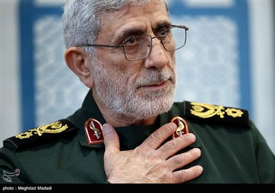 بالتزامن مع ذكرى استشهاد الحاج قاسم سليماني.. الجنرال قاآني يزور روضة شهداء كرمان