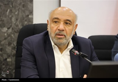 وزیر کار به رهبر انقلاب نامه نوشت/ اجرای فرامین چهارگانه با تمام توان