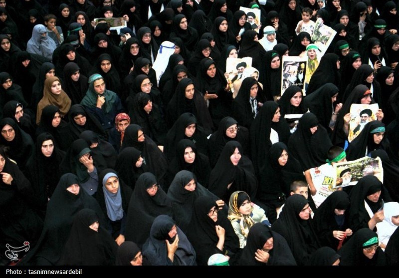 ترسیم پیوند عمیق قلبی مردم اردبیل با امام خامنه‌ای به روایت تصویر