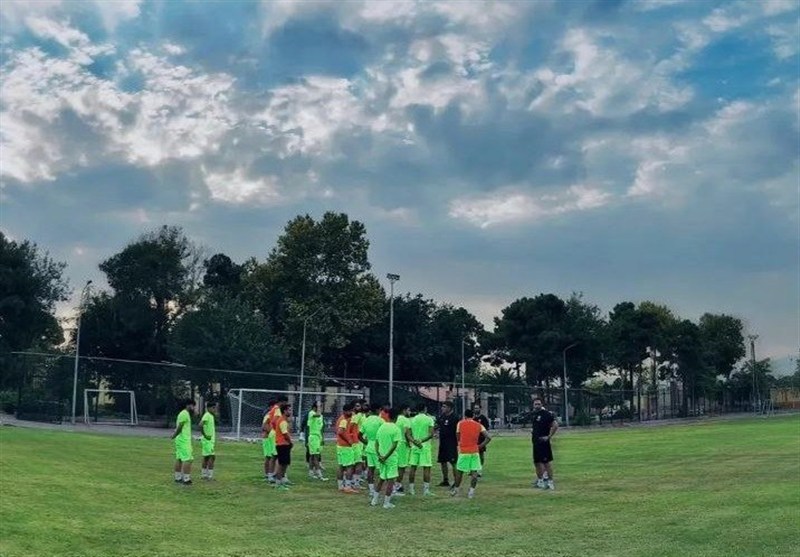 تیم فوتبال استقلال خوزستان , تیم فوتبال پرسپولیس , 