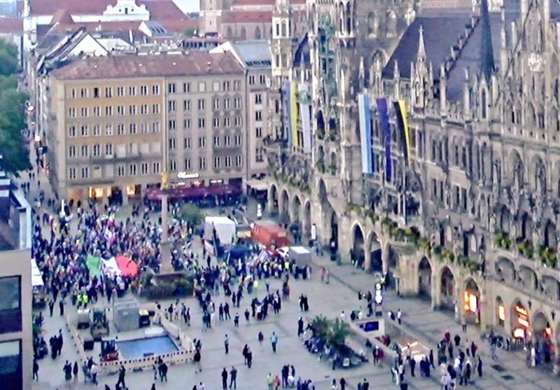 نسخه متضاد سلطنت طلبان برای ایران و خارج!