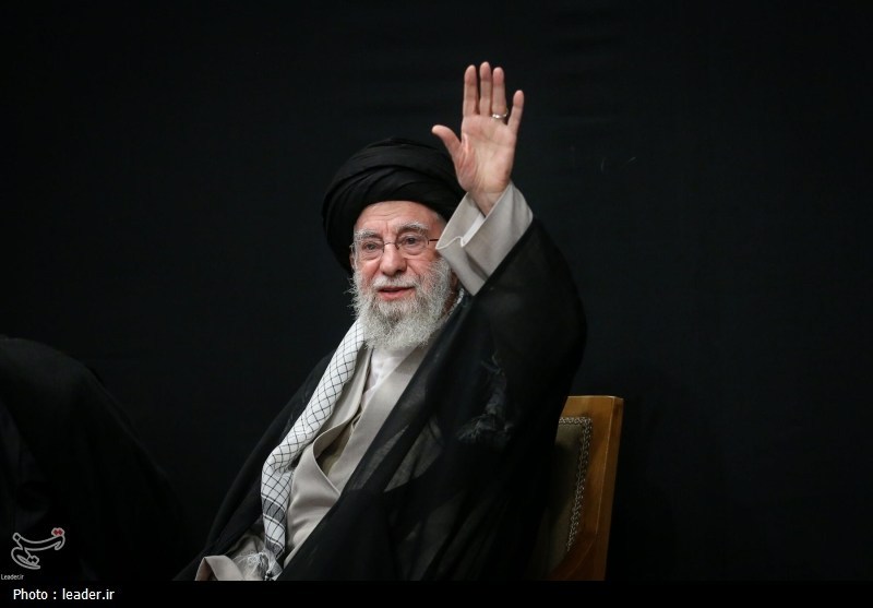 سلام رهبر انقلاب به مردم کرمان در مراسم اربعین شهدای مقاومت
