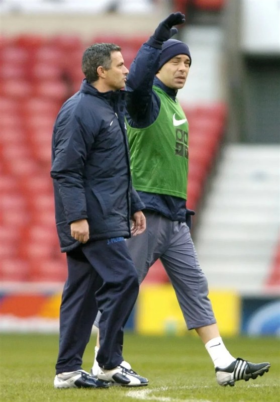 ژوزه مورینیو , تیم ملی فوتبال پرتغال , تیم فوتبال پورتو پرتغال , فوتبال , 