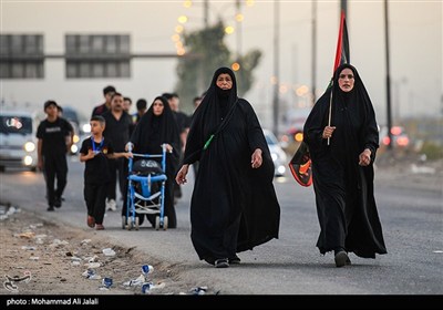 پیاده روی زائرین اربعین حسینی از مسیر بغداد به کربلا