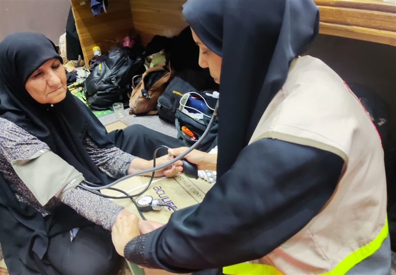 خدمات‌رسانی موکب درمانی تامین اجتماعی در پایانه برکت