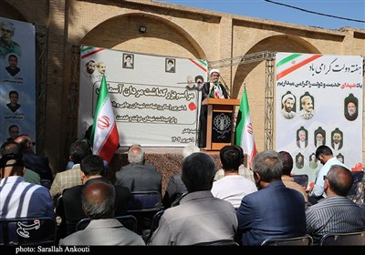 شخصیت برجسته و زندگی شهید باهنر را باید برای نسل جوان تبیین کرد