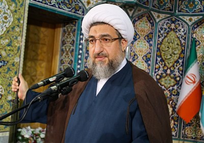 ضرورت بسترسازی نقد و گفت‌وگوی‌ منطقی میان جوانان در دانشگاه‌ها