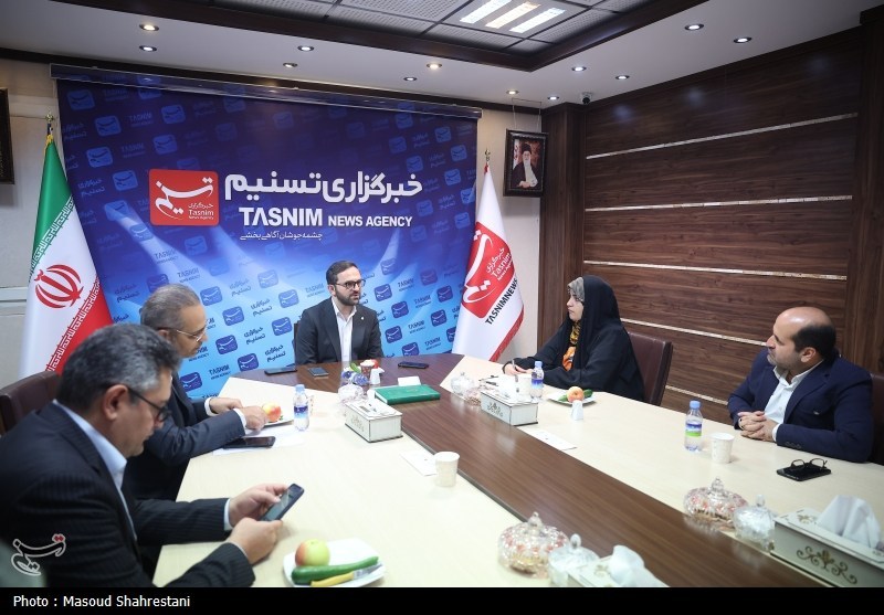 تسهیلات بانکی , بانک کشاورزی , کشاورزی , گروه صنعتی ایران خودرو , نهضت ملی مسکن ,