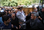 تشییع پیکر امید جهان
