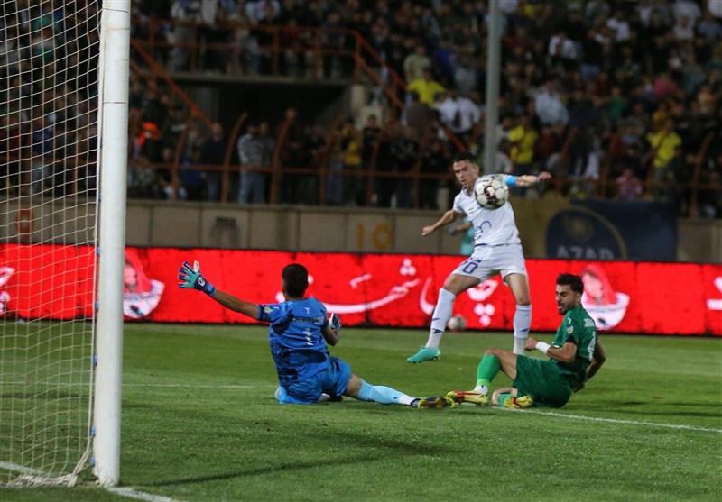 فوتبال , بازیکنان فوتبال ایران , 