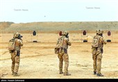 تمرینات تاکتیکی یگان ویژه فاتحین سپاه محمد رسول الله(ص) با استفاده از لباس‌ و تجهیزات جدید
